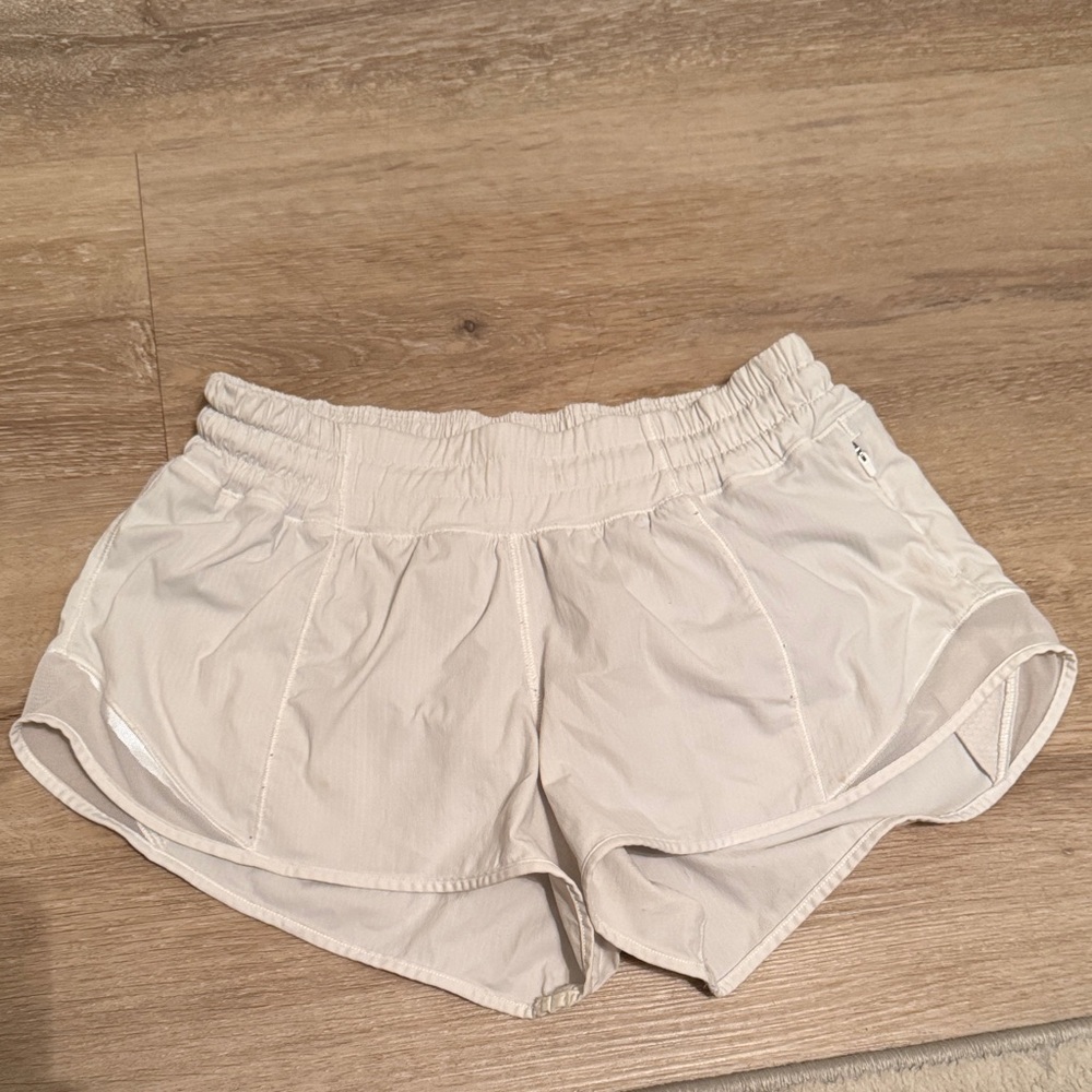 Lululemon Athletica white Hotty hot  Athletic Shorts
